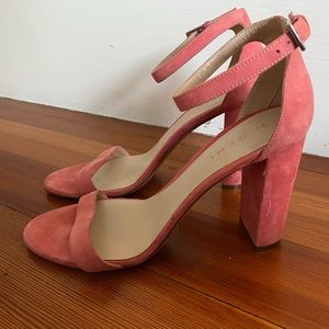 New M. Gemi salmon suede 4” heels